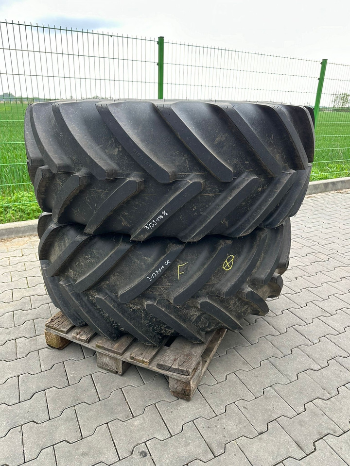Fendt 540/65R28 142D Michelin - Pneus et jantes: photos 3 Fendt 540/65R28 142D Michelin - Pneus et jantes: photos 3