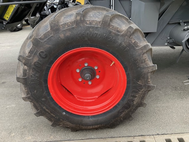 Moissonneuse-batteuse neuf Fendt 6335C Stage 5: photos 8 Moissonneuse-batteuse neuf Fendt 6335C Stage 5: photos 8