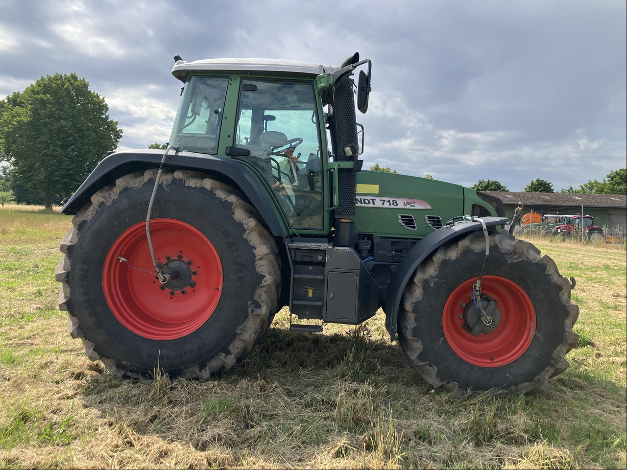 Tracteur agricole Fendt 718 Com3 Vario TMS: photos 8 Tracteur agricole Fendt 718 Com3 Vario TMS: photos 8