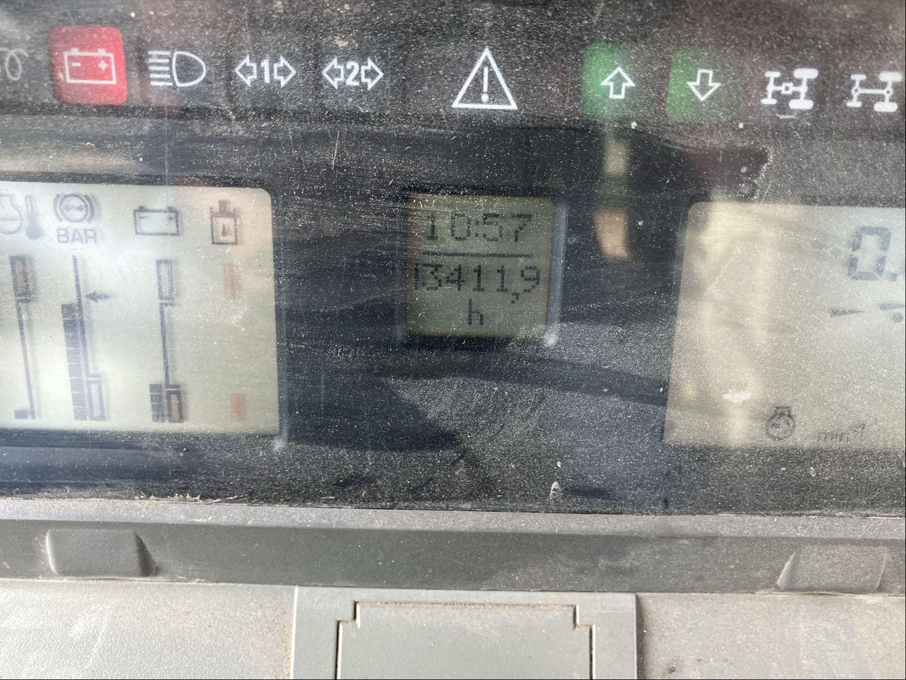 Tracteur agricole Fendt 718 Com3 Vario TMS: photos 10 Tracteur agricole Fendt 718 Com3 Vario TMS: photos 10