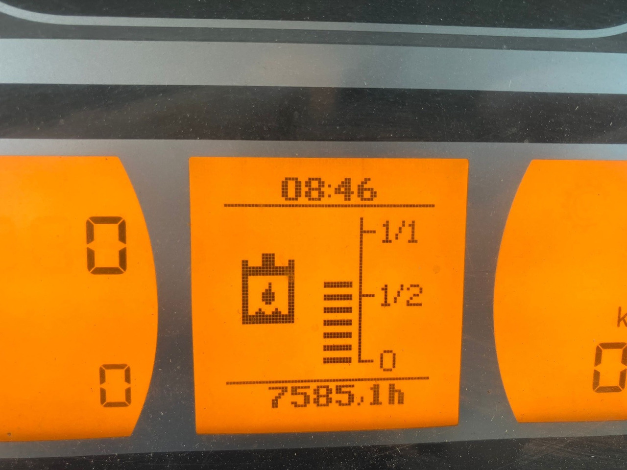 Fendt 718 Vario S4 Power - Tracteur agricole: photos 2 Fendt 718 Vario S4 Power - Tracteur agricole: photos 2