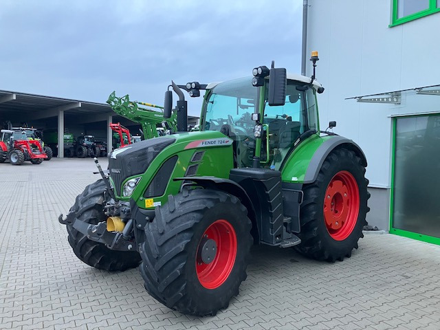 Fendt 724 Vario S4 Profi - Tracteur agricole: photos 1 Fendt 724 Vario S4 Profi - Tracteur agricole: photos 1