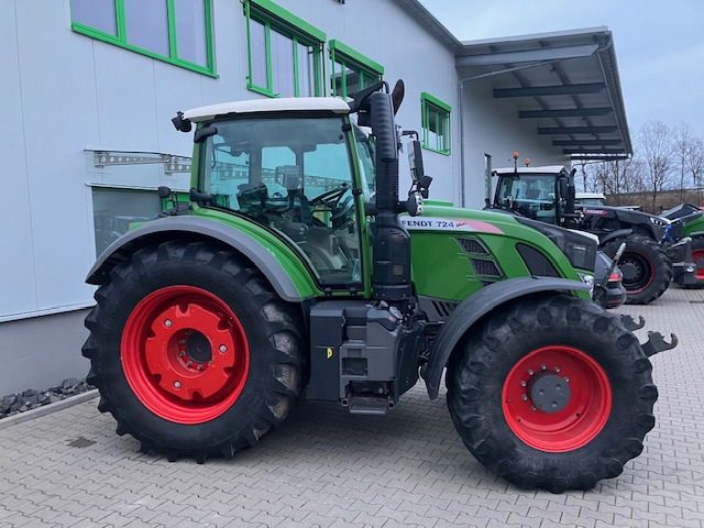 Fendt 724 Vario S4 Profi - Tracteur agricole: photos 4 Fendt 724 Vario S4 Profi - Tracteur agricole: photos 4