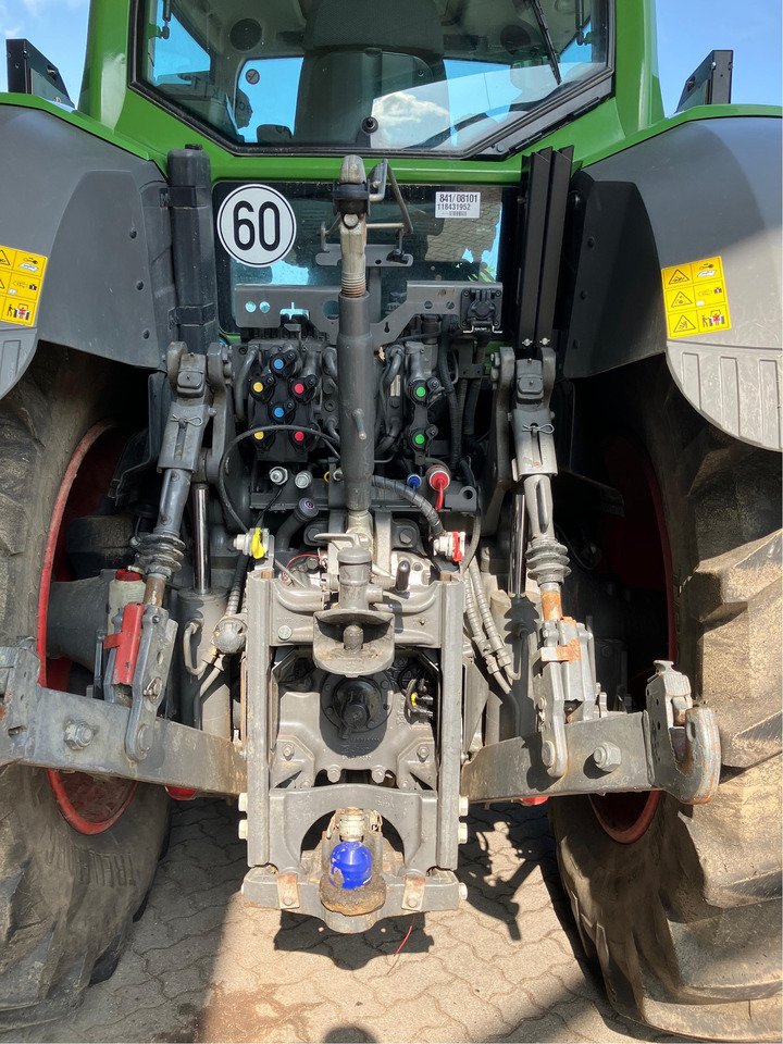 Fendt 826 Vario S4 Profi Plus RTK - Tracteur agricole: photos 5 Fendt 826 Vario S4 Profi Plus RTK - Tracteur agricole: photos 5