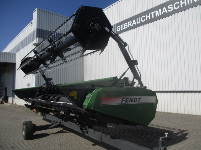 Fendt Powerflow 6,20 m - Moissonneuse-batteuse: photos 4 Fendt Powerflow 6,20 m - Moissonneuse-batteuse: photos 4