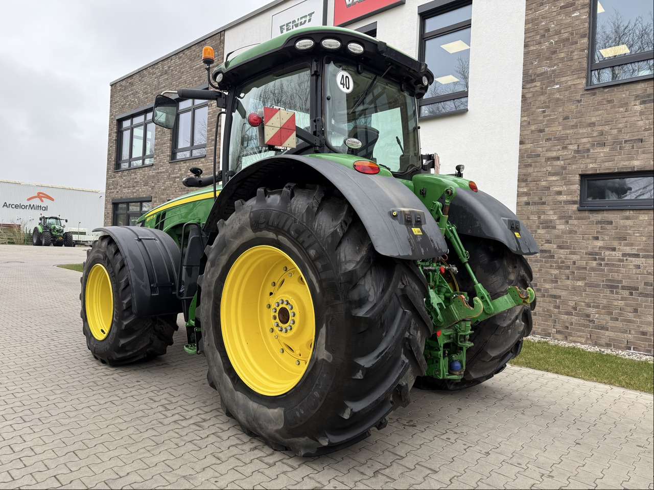John Deere 8370 R - Tracteur agricole: photos 3 John Deere 8370 R - Tracteur agricole: photos 3