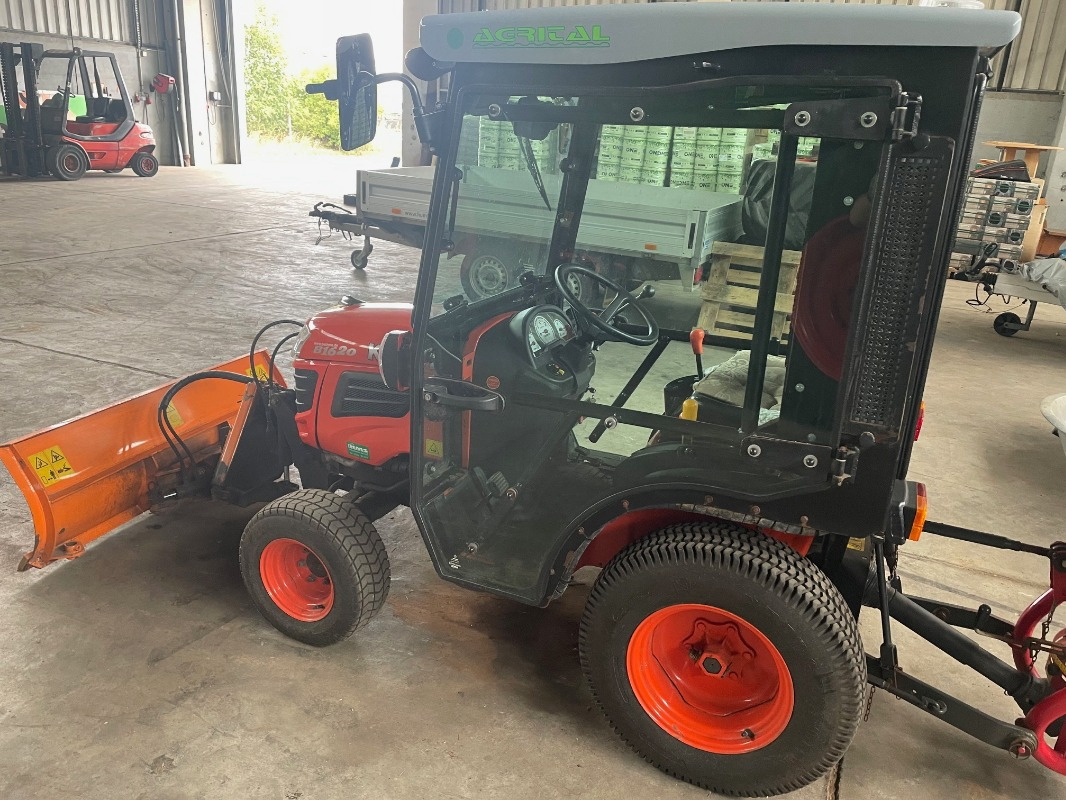 Kubota B 1620 D - Tracteur communal: photos 4 Kubota B 1620 D - Tracteur communal: photos 4