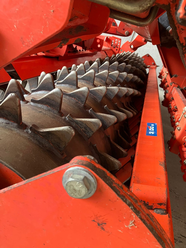 Kuhn Drillmaschinen - Semoir: photos 3 Kuhn Drillmaschinen - Semoir: photos 3