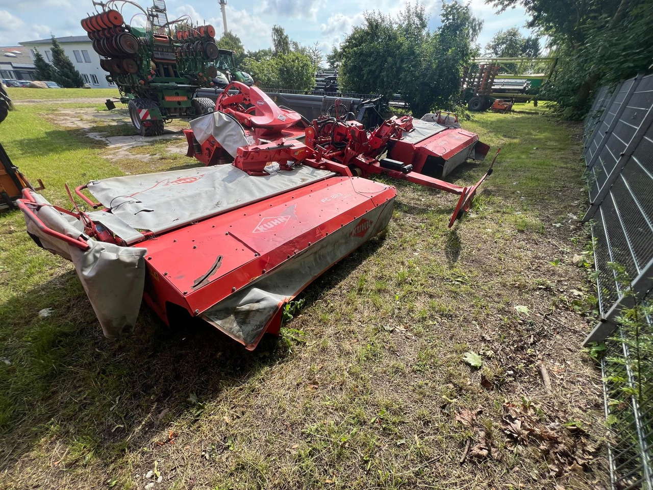 Kuhn FC 883-FF - Faucheuse: photos 1 Kuhn FC 883-FF - Faucheuse: photos 1