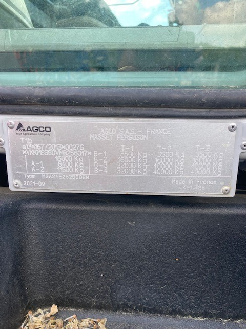 Massey Ferguson 8S.245 Dyna E-Power Excl - Tracteur agricole: photos 2 Massey Ferguson 8S.245 Dyna E-Power Excl - Tracteur agricole: photos 2