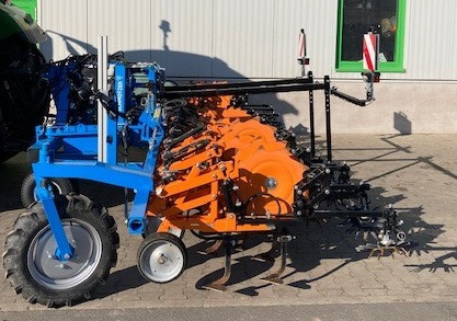 Schmotzer KPP FH 12*45 - Matériel betteravier: photos 4 Schmotzer KPP FH 12*45 - Matériel betteravier: photos 4