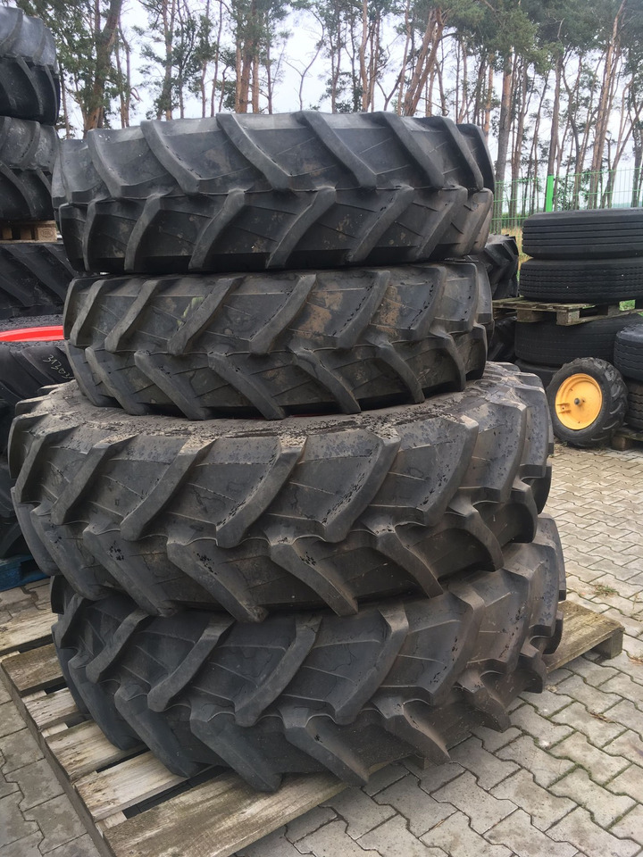 Trelleborg 480/70R42 14.9R30 - Pneus et jantes: photos 1 Trelleborg 480/70R42 14.9R30 - Pneus et jantes: photos 1