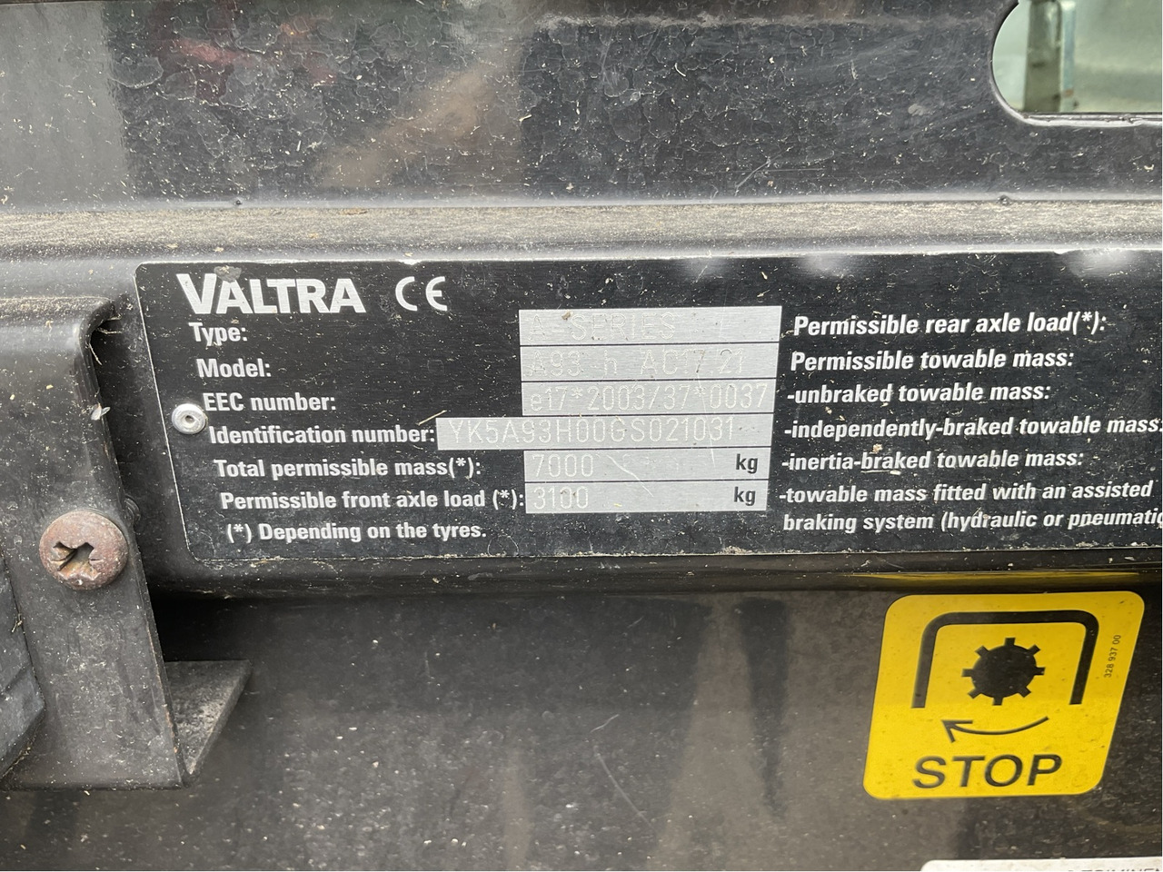 Valtra A 93 - Tracteur agricole: photos 2 Valtra A 93 - Tracteur agricole: photos 2