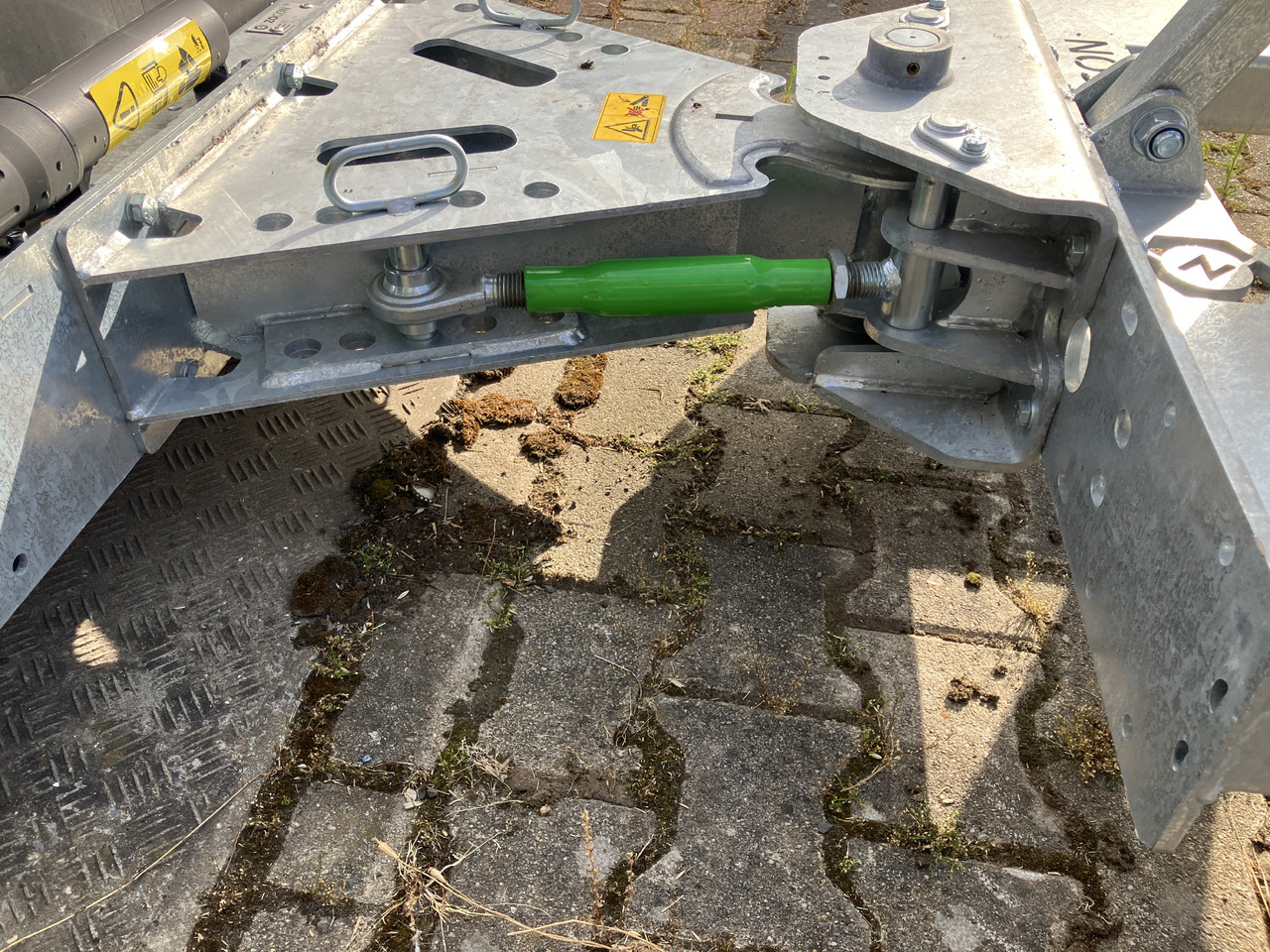 Zocon Gummischieber mechanisch 300 - Matériel d'élevage: photos 2 Zocon Gummischieber mechanisch 300 - Matériel d'élevage: photos 2