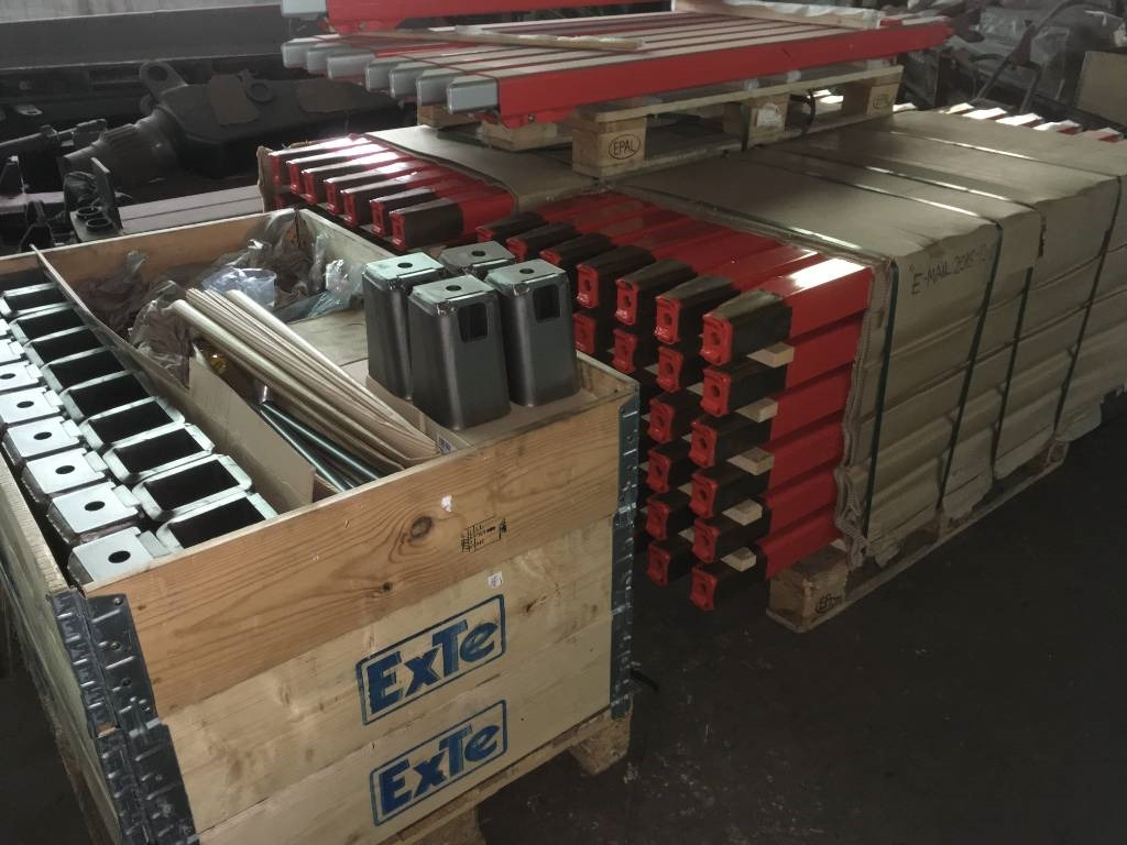 ExTe rakonca (stakes) - Outil/ Équipement: photos 2 ExTe rakonca (stakes) - Outil/ Équipement: photos 2