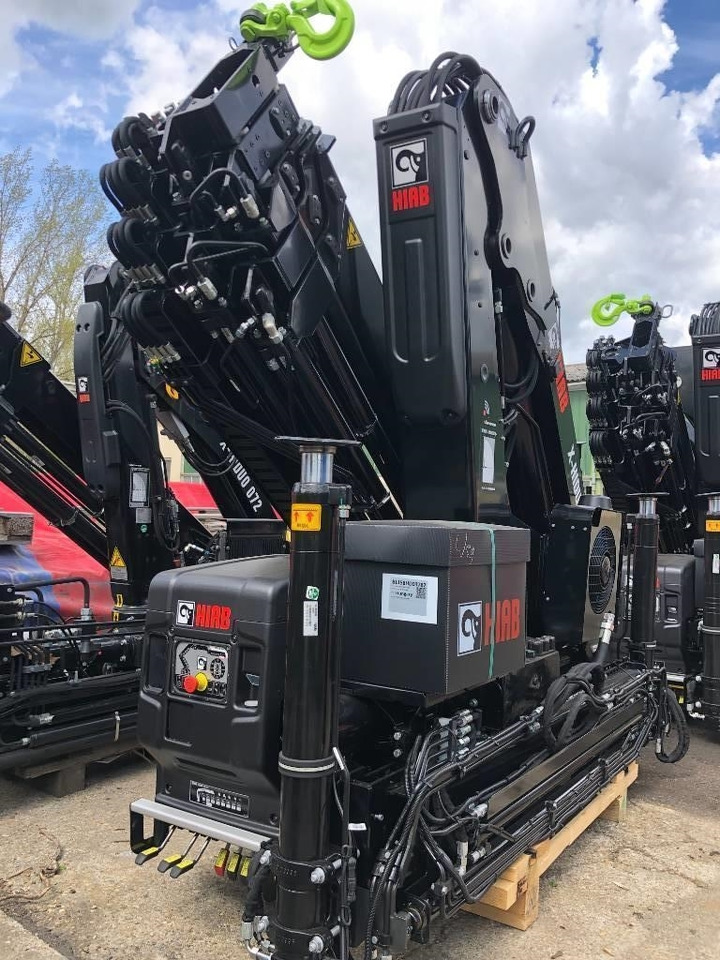 Hiab X-HiDuo 158 D-4 - Grue auxiliaire pour Camion: photos 4 Hiab X-HiDuo 158 D-4 - Grue auxiliaire pour Camion: photos 4