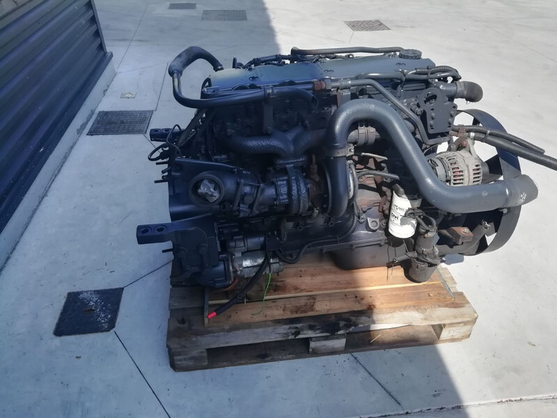 Iveco F4AE3681 - Moteur pour Camion: photos 3 Iveco F4AE3681 - Moteur pour Camion: photos 3