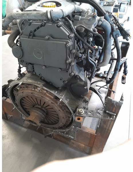 Iveco STRALIS CURSOR 8 F2BE3681 E5 - Moteur pour Camion: photos 5 Iveco STRALIS CURSOR 8 F2BE3681 E5 - Moteur pour Camion: photos 5