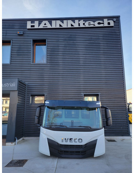 Iveco STRALIS TRAKKER S - Way / X - Way / T - Way EURO 6 - Cabine et intérieur pour Camion: photos 2 Iveco STRALIS TRAKKER S - Way / X - Way / T - Way EURO 6 - Cabine et intérieur pour Camion: photos 2