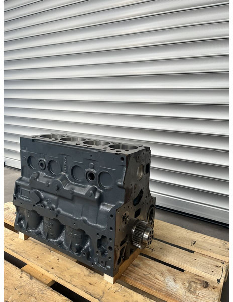 MAN Euro 4 - Bloc-cylindres pour Camion: photos 3 MAN Euro 4 - Bloc-cylindres pour Camion: photos 3