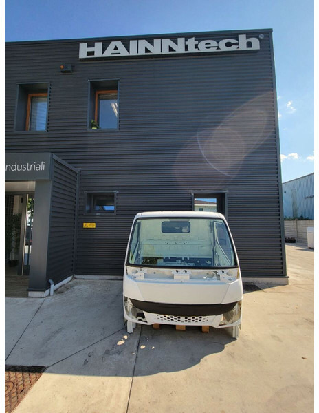 Mitsubishi Fuso FUSO S E6 2021-> - Cabine et intérieur pour Camion: photos 5 Mitsubishi Fuso FUSO S E6 2021-> - Cabine et intérieur pour Camion: photos 5