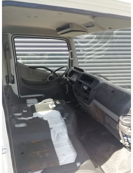 Renault Maxity - Cabine et intérieur pour Camion: photos 3 Renault Maxity - Cabine et intérieur pour Camion: photos 3