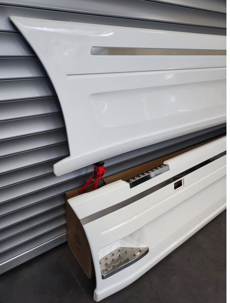 Scania FAIRINGS / CARENE wb 3700 mm - Aérodynamique/ Spoilers pour Camion: photos 2 Scania FAIRINGS / CARENE wb 3700 mm - Aérodynamique/ Spoilers pour Camion: photos 2