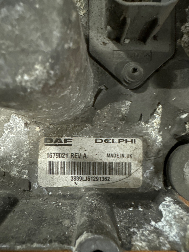 DAF ENGINE ECU 1679021 - Système électrique pour Camion: photos 2 DAF ENGINE ECU 1679021 - Système électrique pour Camion: photos 2