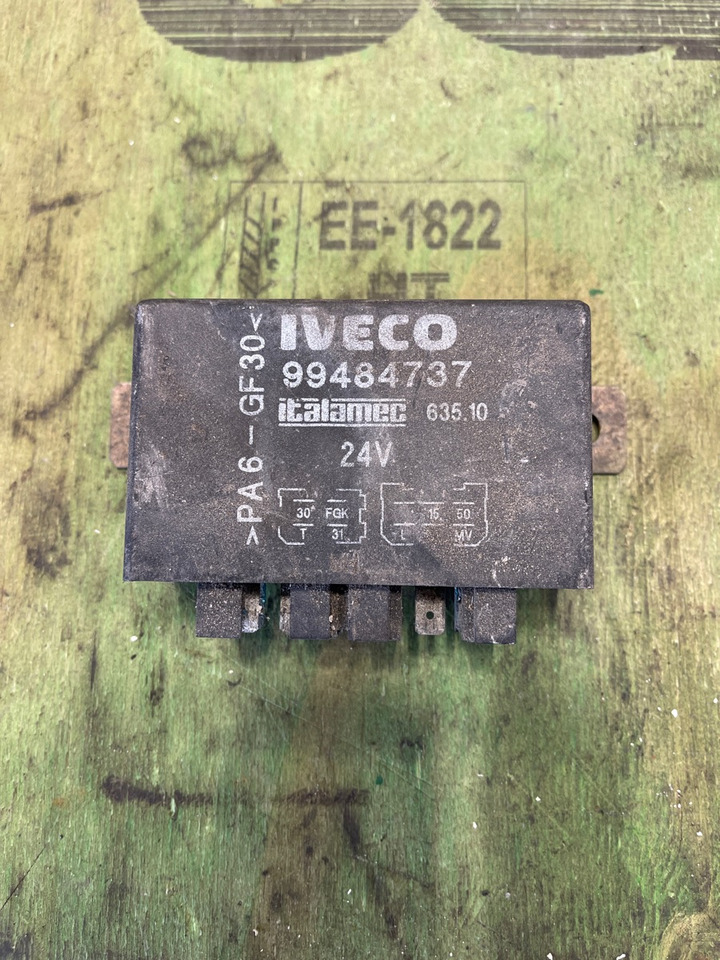 IVECO 99484737 - Système électrique pour Camion: photos 1 IVECO 99484737 - Système électrique pour Camion: photos 1