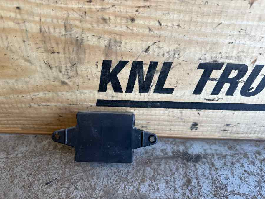 IVECO ECU 41220292 - Système électrique pour Camion: photos 2 IVECO ECU 41220292 - Système électrique pour Camion: photos 2