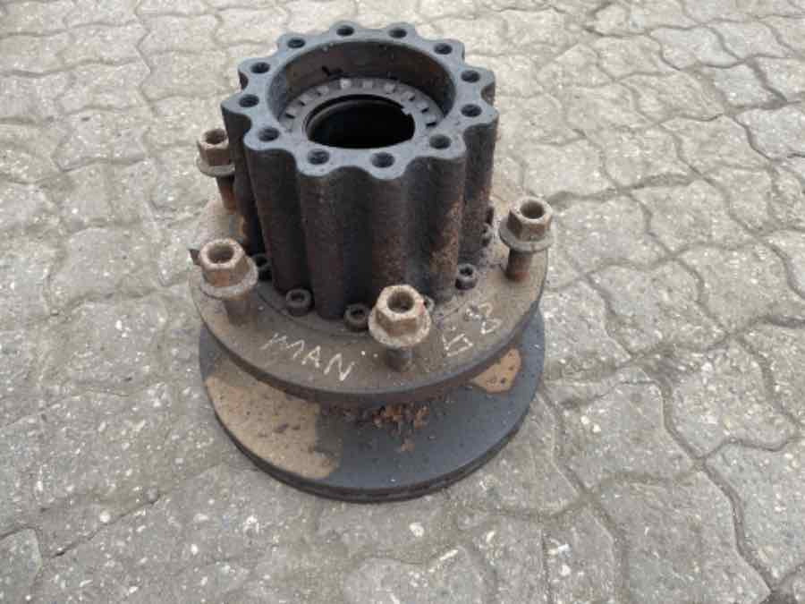 MAN REAR HUB 81.35701-0147 - Moyeu pour Camion: photos 1 MAN REAR HUB 81.35701-0147 - Moyeu pour Camion: photos 1
