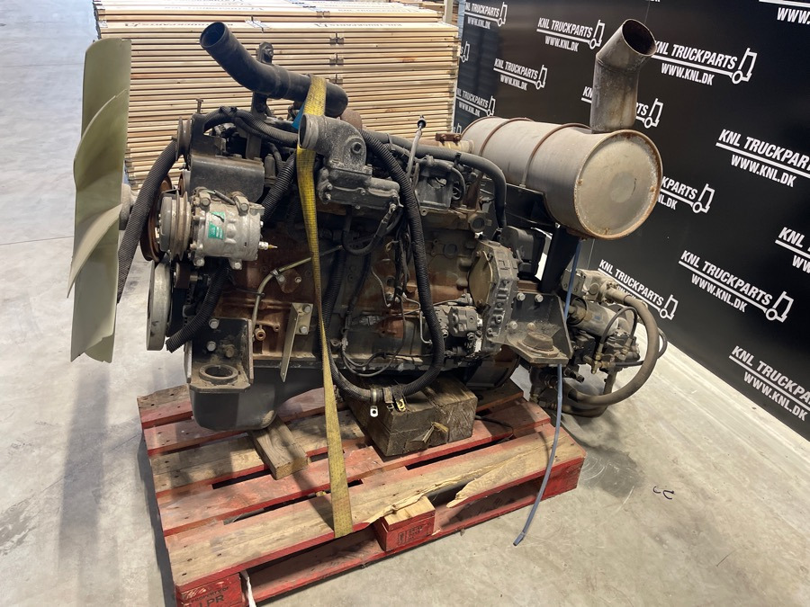 NEW HOLLAND 667TA EEE MOTOR F4HE - Moteur pour Camion: photos 3 NEW HOLLAND 667TA EEE MOTOR F4HE - Moteur pour Camion: photos 3