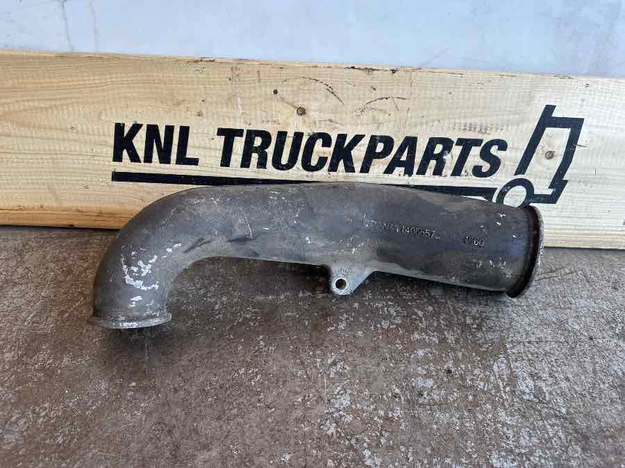 SCANIA AIR PIPE 1405557 - Tuyau d'admission d'air pour Camion: photos 1 SCANIA AIR PIPE 1405557 - Tuyau d'admission d'air pour Camion: photos 1