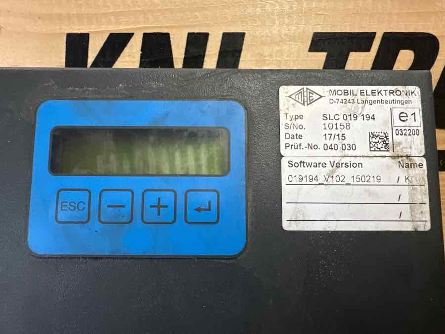 SCANIA SLC 019 194 - Système électrique pour Camion: photos 2 SCANIA SLC 019 194 - Système électrique pour Camion: photos 2