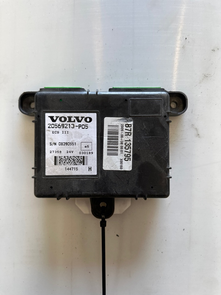 VOLVO 20569213 ECS - Bloc de gestion pour Camion: photos 1 VOLVO 20569213 ECS - Bloc de gestion pour Camion: photos 1