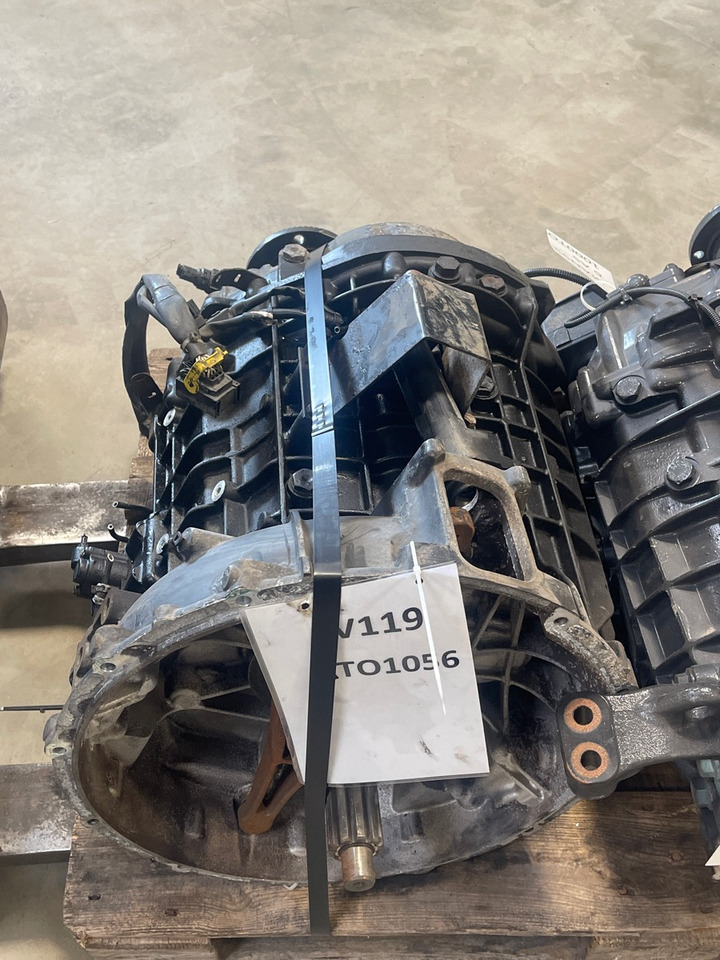 VOLVO ATO1056 - Boîte de vitesse pour Camion: photos 1 VOLVO ATO1056 - Boîte de vitesse pour Camion: photos 1