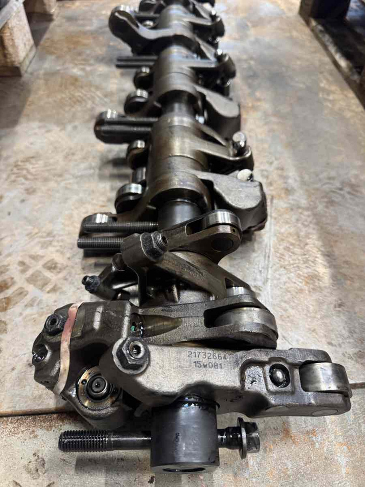 VOLVO D16K ROLLER ASSY - Moteur et pièces pour Camion: photos 1 VOLVO D16K ROLLER ASSY - Moteur et pièces pour Camion: photos 1