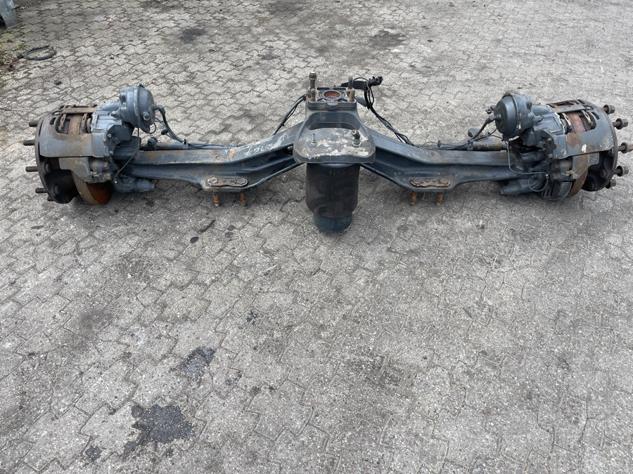VOLVO TAG AXLE STEERING 21461543 - Essieu et pièces pour Camion: photos 2 VOLVO TAG AXLE STEERING 21461543 - Essieu et pièces pour Camion: photos 2