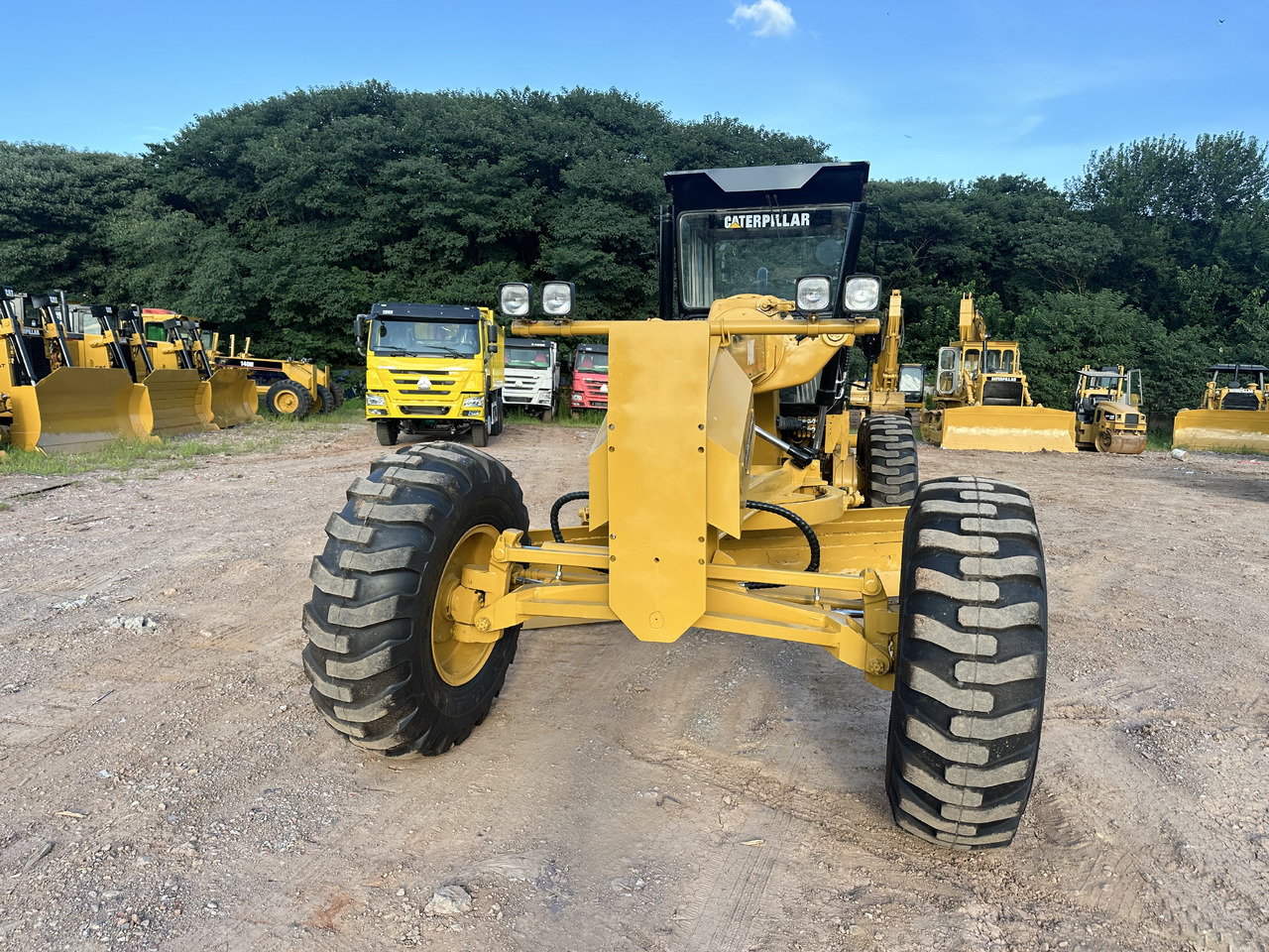 CATERPILLAR 140K - Niveleuse: photos 2 CATERPILLAR 140K - Niveleuse: photos 2