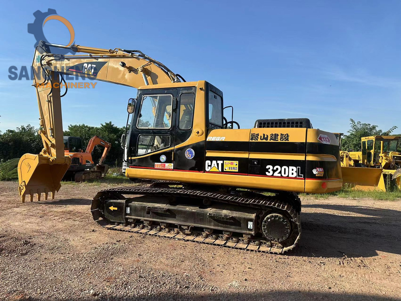CATERPILLAR 320B excavator - Pelle sur chenille: photos 5 CATERPILLAR 320B excavator - Pelle sur chenille: photos 5