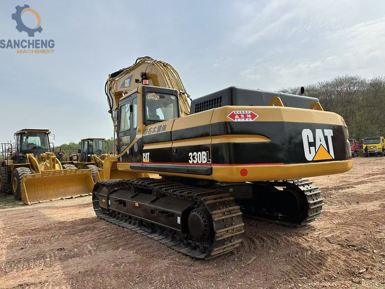 CATERPILLAR 330BL - Pelle sur chenille: photos 3 CATERPILLAR 330BL - Pelle sur chenille: photos 3