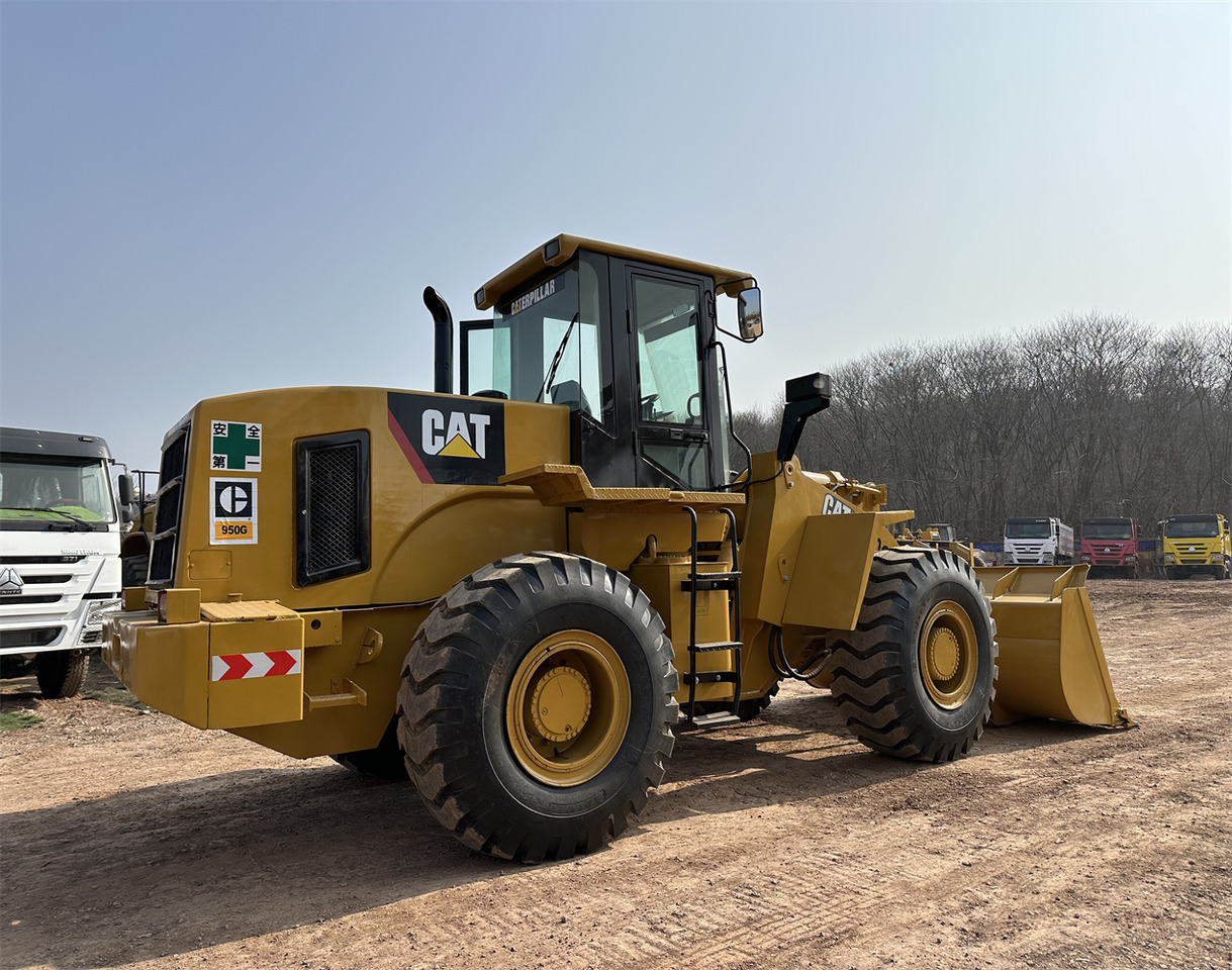 CATERPILLAR 950G - Chargeuse sur pneus: photos 2 CATERPILLAR 950G - Chargeuse sur pneus: photos 2