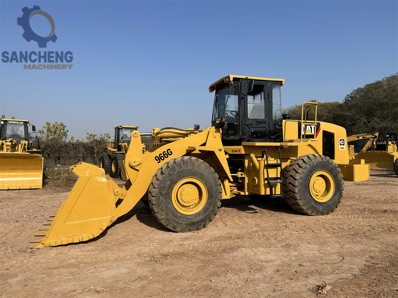CATERPILLAR 966G - Chargeuse sur pneus: photos 3 CATERPILLAR 966G - Chargeuse sur pneus: photos 3