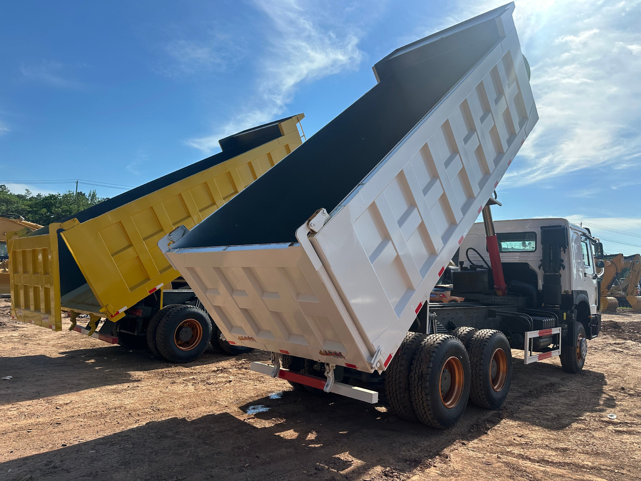 HOWO 400hp - Camion benne: photos 4 HOWO 400hp - Camion benne: photos 4