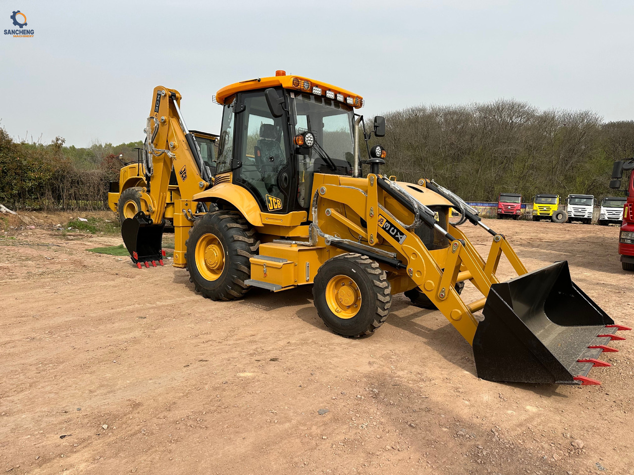 JCB 3CX - Tractopelle: photos 1 JCB 3CX - Tractopelle: photos 1