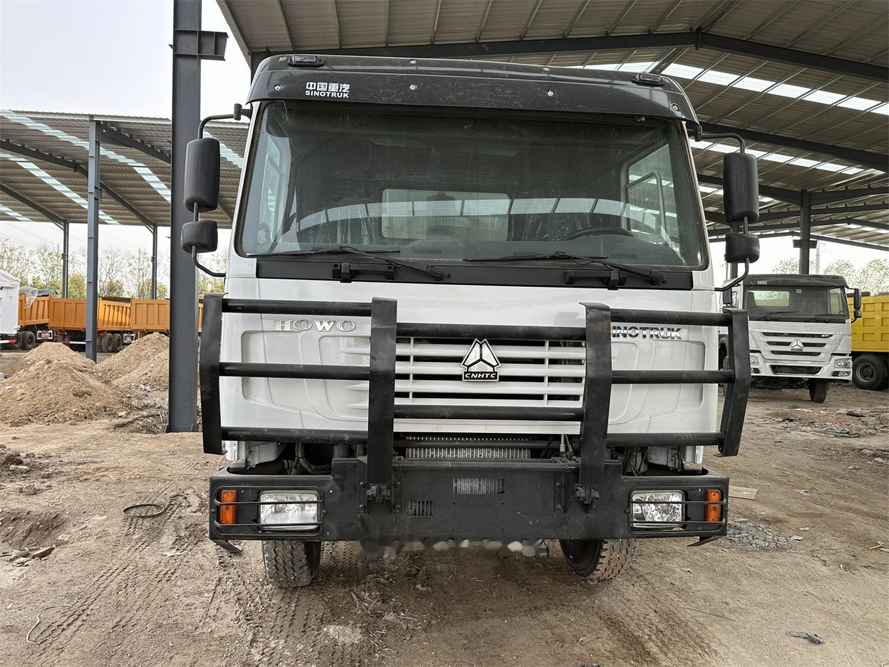 SINOTRUK HOWO 371 Dump Truck - Camion benne: photos 3 SINOTRUK HOWO 371 Dump Truck - Camion benne: photos 3
