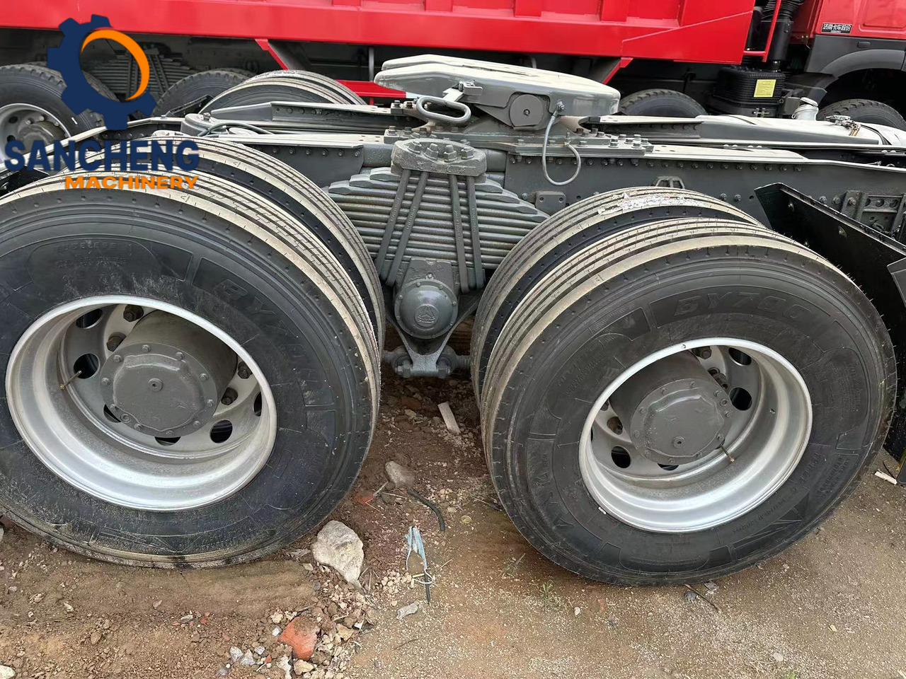 Tracteur routier HOWO 380hp: photos 11 Tracteur routier HOWO 380hp: photos 11