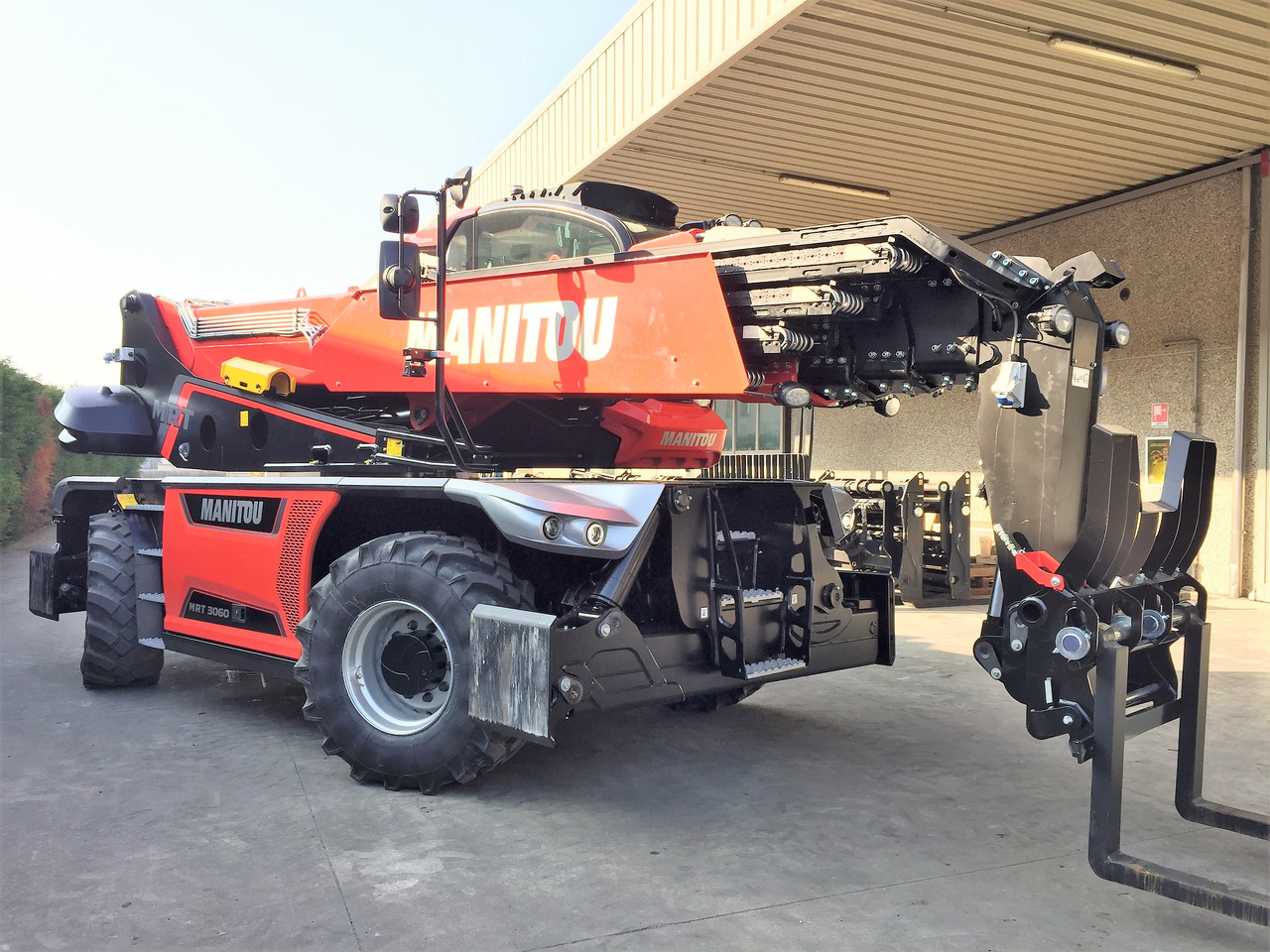 Manitou MRT 3060 VISION+ - Chariot télescopique: photos 4 Manitou MRT 3060 VISION+ - Chariot télescopique: photos 4