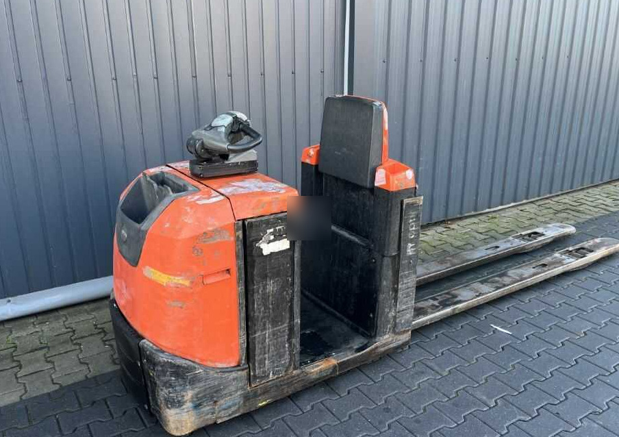 BT OSE250 - Préparateur de commandes: photos 1 BT OSE250 - Préparateur de commandes: photos 1