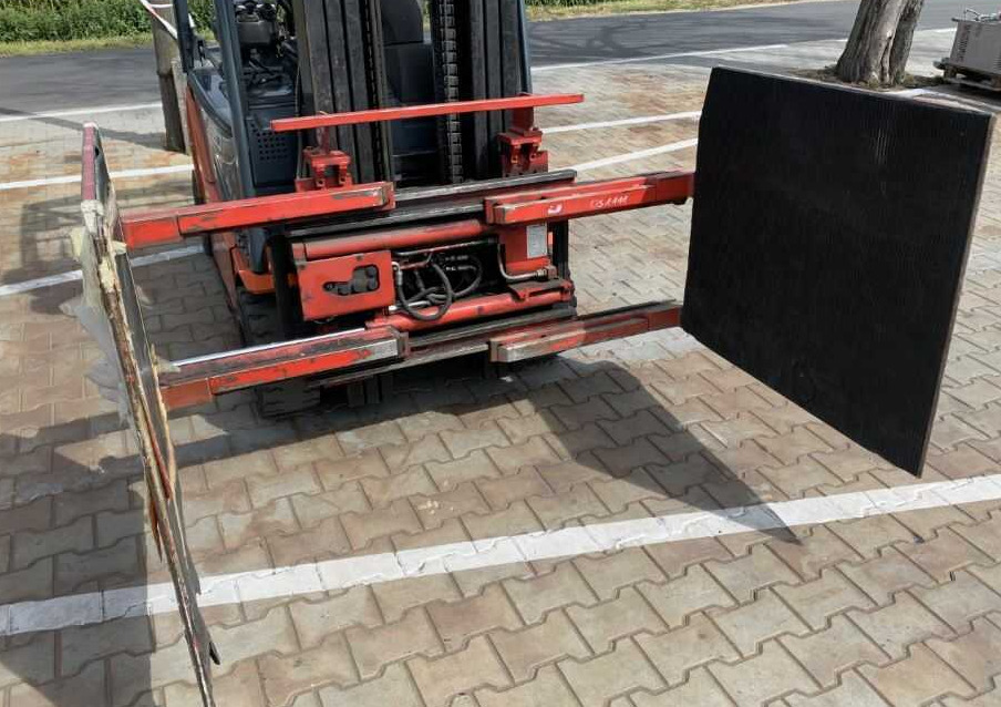 Bolzoni KS08CF5A, Kartonklammer - Pinces pour Matériel de manutention: photos 5 Bolzoni KS08CF5A, Kartonklammer - Pinces pour Matériel de manutention: photos 5